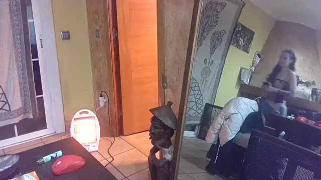 Snapshot of Lia_Y_PatrickX chatting on 03.29.26 Lia Y PatrickX online show from 03.29.26