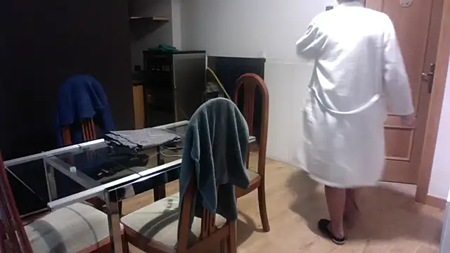 Snapshot of nakedalways999 chatting on 12.14.24 nakedalways999 online show from 12.14.24