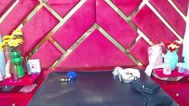 Snapshot of Sweet_Annyy chatting on 01.31.25 Sweet Annyy online show from 01.31.25