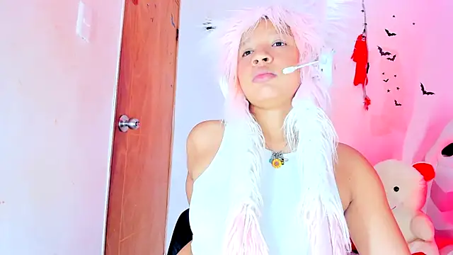 Emily Coper18 online show from 02.02.26