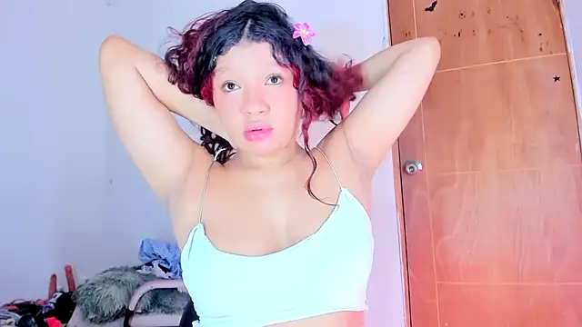 Emily Coper18 online show from 05.04.26