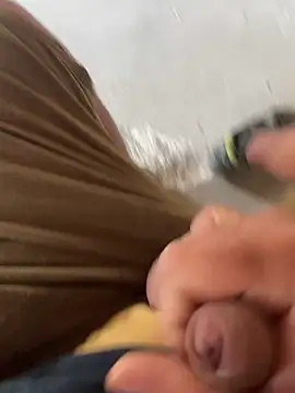 Snapshot of Angeloggaa chatting on 09.15.25 Angeloggaa online show from 09.15.25