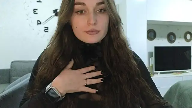 Snapshot of me_lissa_sun13 chatting on 12.21.24 me lissa sun13 online show from 12.21.24