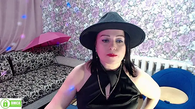 Snapshot of Julia-ru chatting on 12.10.24 Julia-ru online show from 12.10.24