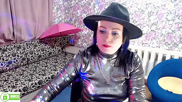 Snapshot of Julia-ru chatting on 01.12.25 Julia-ru online show from 01.12.25