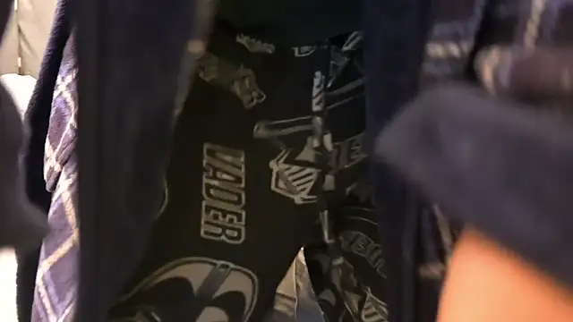 Snapshot of joeiandola chatting on 10.27.25 joeiandola online show from 10.27.25