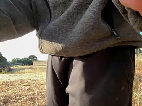 Wayneonmee23 online show from 04.13.26