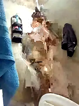 Snapshot of Fabi_1986 chatting on 11.28.25 Fabi 1986 online show from 11.28.25