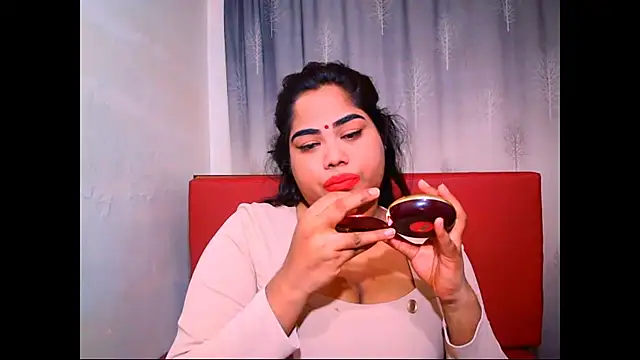 Indian Lola00 online show from 10.26.25