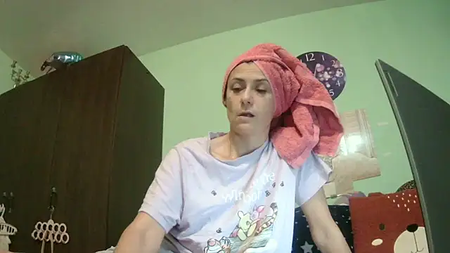 Snapshot of SexyGioconda chatting on 11.17.25 SexyGioconda online show from 11.17.25