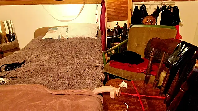 Hot Colettte online show from 02.21.25