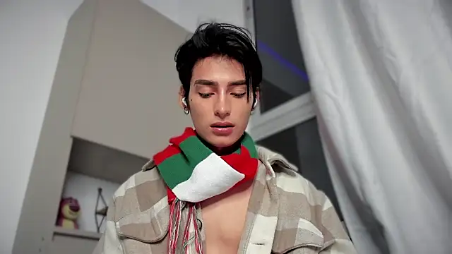 sebas rose online show from 12.19.24