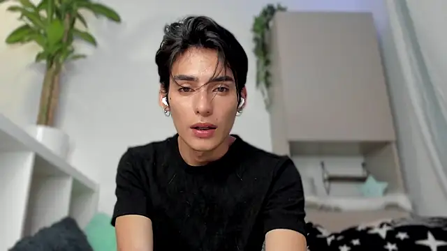 sebas rose online show from 01.08.25