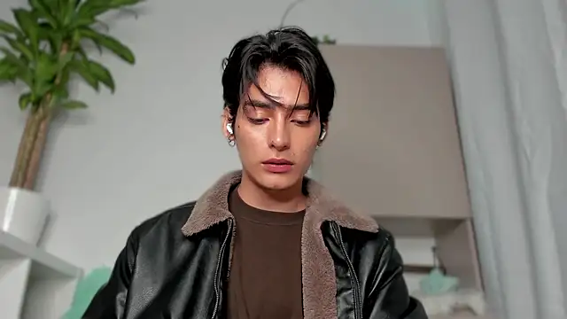 sebas rose online show from 01.27.25