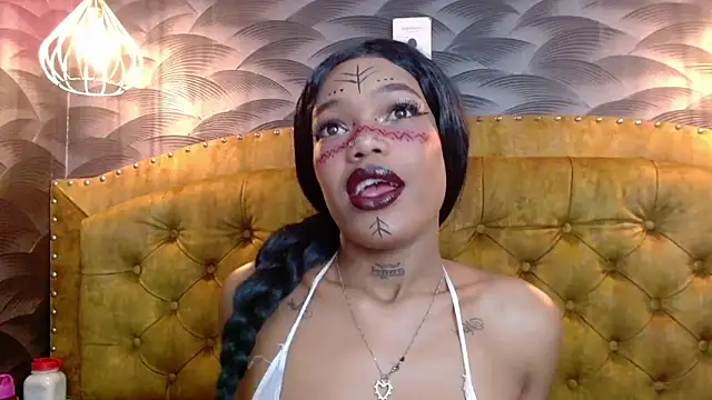 CrystalBrooke3x online show from 10.28.25