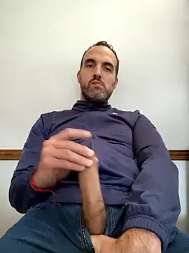 leon3875 online show from 10.21.25