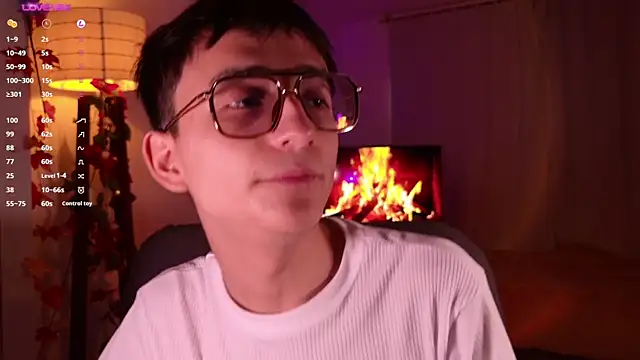 Snapshot of Mr_evan1 chatting on 01.03.25 Mr evan1 online show from 01.03.25