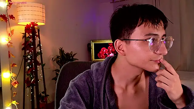 Snapshot of Mr_evan1 chatting on 02.25.25 Mr evan1 online show from 02.25.25