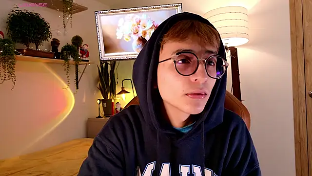 Mr evan1 online show from 12.04.25