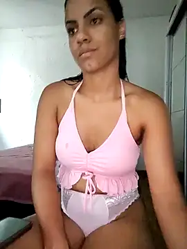 Snapshot of Bella_Anjoss chatting on 01.16.25 Bella Anjoss online show from 01.16.25