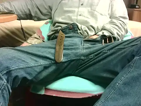 Snapshot of Giulio35_Pika chatting on 01.09.26 Giulio35 Pika online show from 01.09.26