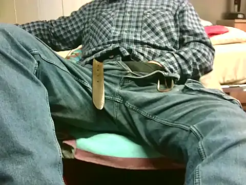 Snapshot of Giulio35_Pika chatting on 03.01.26 Giulio35 Pika online show from 03.01.26