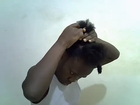 hey its andreana online show from 10.21.25