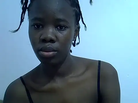 Snapshot of hey_its_andreana chatting on 07.21.26 hey its andreana online show from 07.21.26