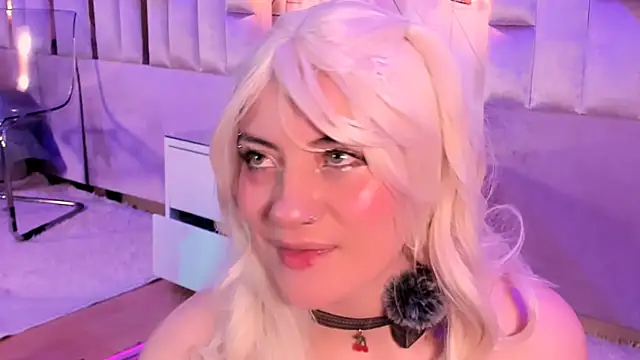 Broklinwhite  online show from 02.24.26