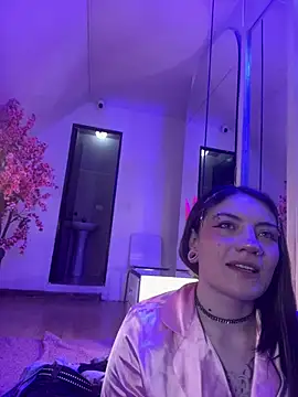 Broklinwhite  online show from 07.24.26