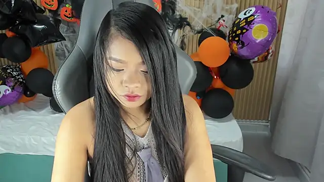 Lili 16 online show from 11.07.25