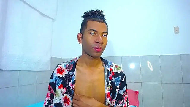 Snapshot of Dharwinth_25 chatting on 11.22.25 Dharwinth 25 online show from 11.22.25