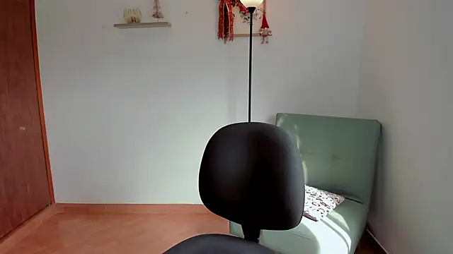 Lilabril online show from 12.20.24