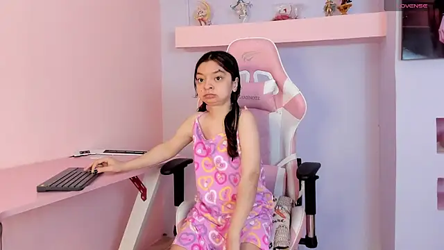 CharlotteMuller online show from 10.23.25