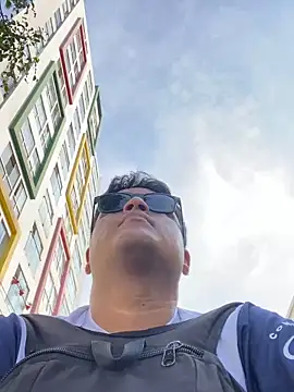 Snapshot of Daniel_Black98 chatting on 03.21.25 Daniel Black98 online show from 03.21.25