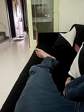 HeftyTheory7 online show from 11.06.25