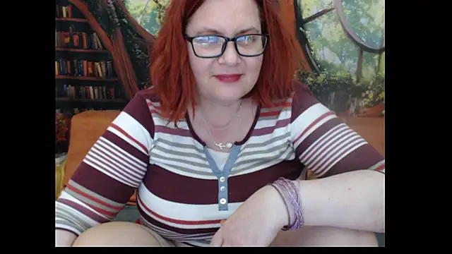 Snapshot of PlayfullMature chatting on 07.13.26 PlayfullMature online show from 07.13.26