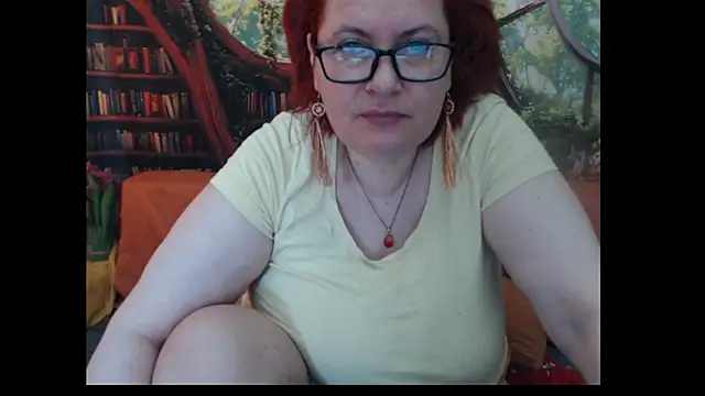 Snapshot of PlayfullMature chatting on 07.23.26 PlayfullMature online show from 07.23.26