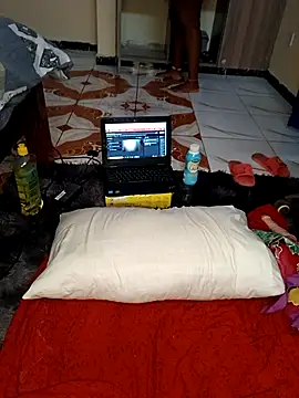Snapshot of queennapal chatting on 03.21.25 queennapal online show from 03.21.25
