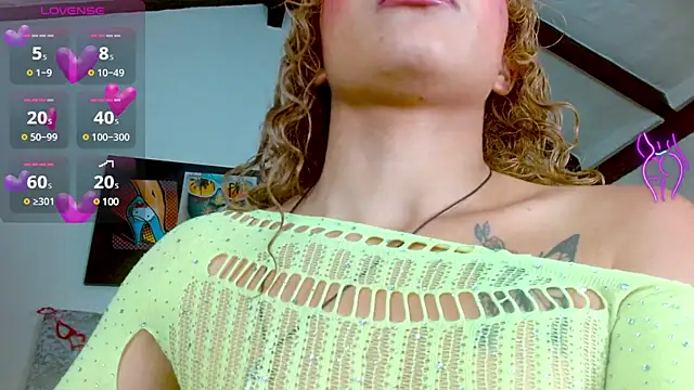 Eva Hoot online show from 02.24.25