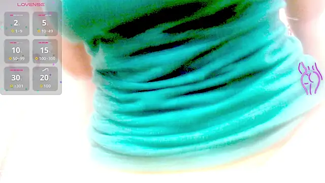 Eva Hoot online show from 12.01.25