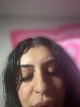 ThickerThanYoBitch online show from 06.17.26