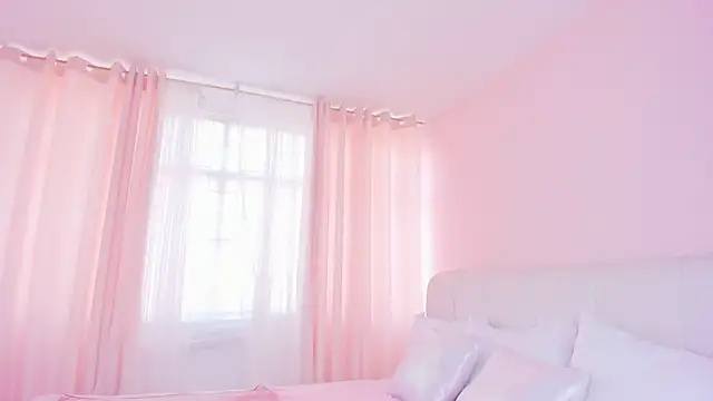 Snapshot of camila__joy chatting on 12.14.24 camila joy online show from 12.14.24