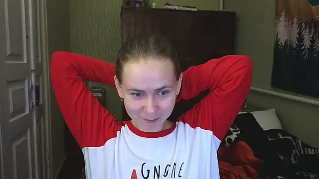 Riley Roo online show from 12.06.24