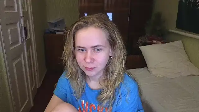 Riley Roo online show from 01.27.25