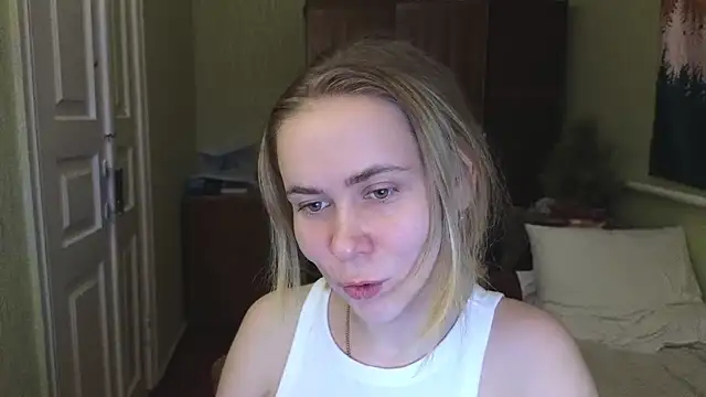 Riley Roo online show from 01.30.25