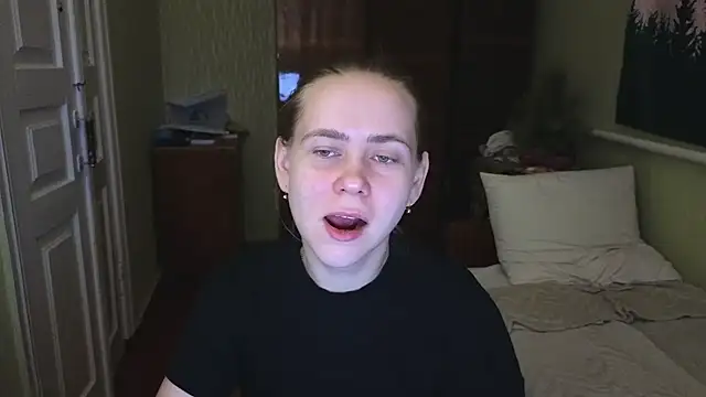 Riley Roo online show from 01.31.25