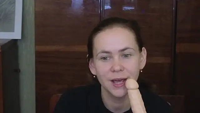 Riley Roo online show from 09.11.25