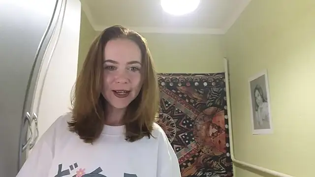 Riley Roo online show from 09.13.25