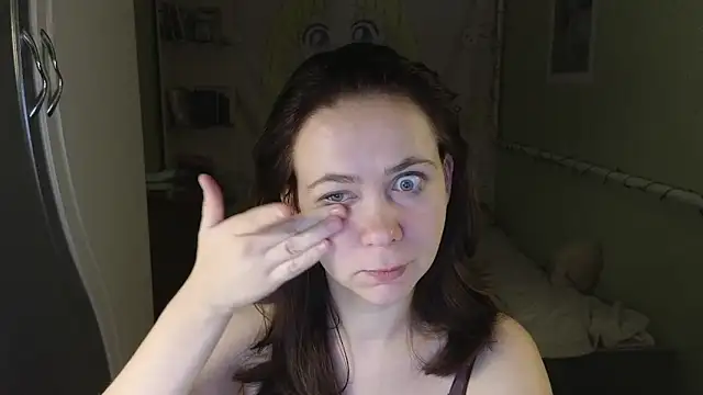 Riley Roo online show from 09.26.25